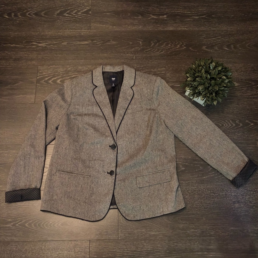 Gray/Black Blazer, polka dot lining